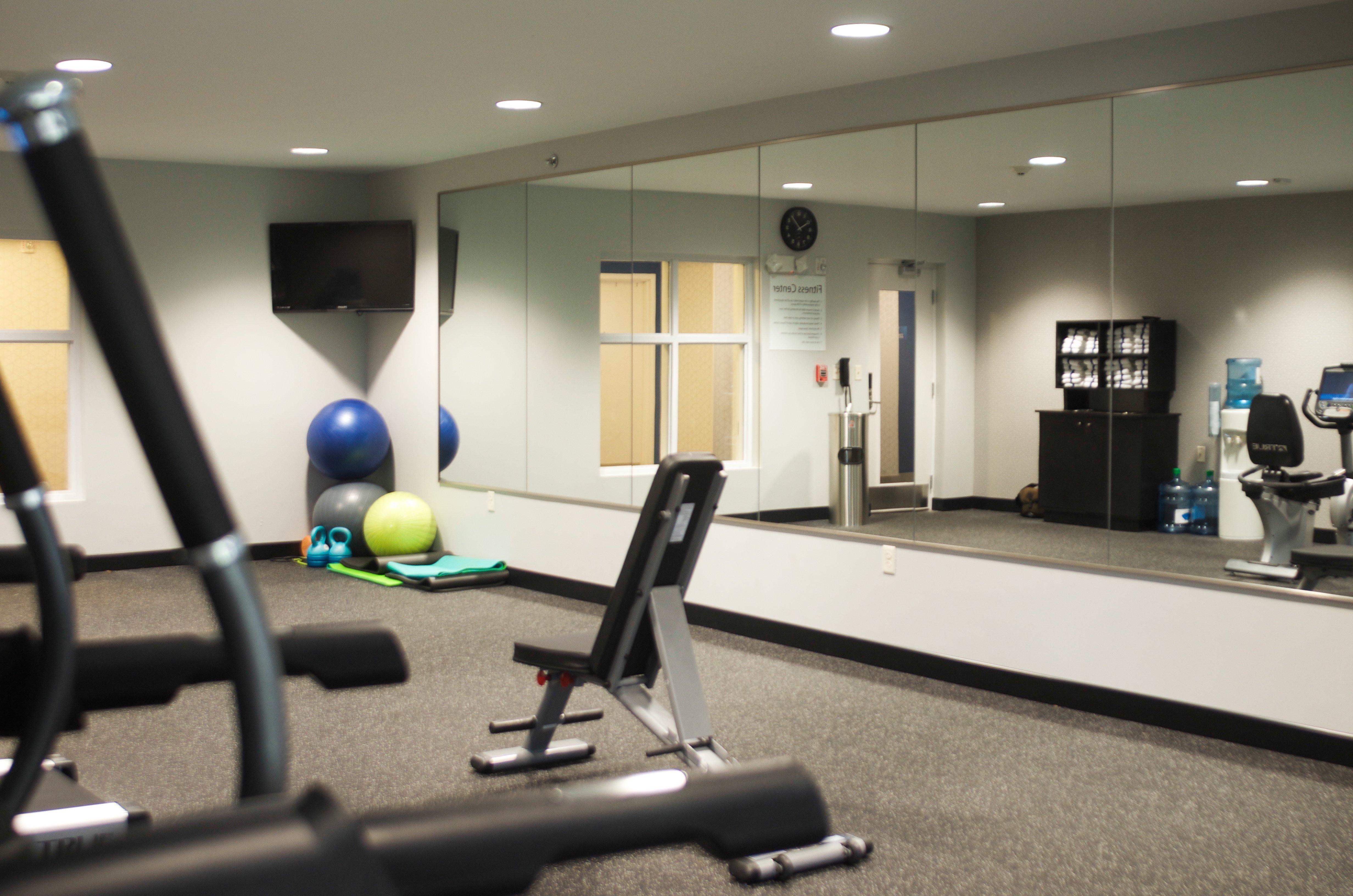 Holiday Inn Express Hickory - Hickory Mart By Ihg Buitenkant foto